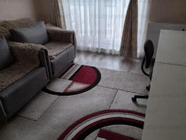 Apartament 2 camere, decomandat - zona Tractorul