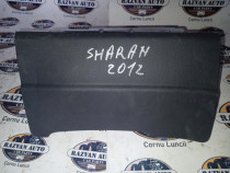 Airbag genunchi Volkswagen Sharan 2012
