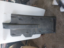 Scut lateral stanga Skoda Rapid Spaceback 2014