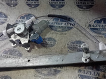 Macara geam dreapta fata Nissan Juke 2011