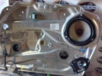 Macara geam dreapta fata Mercedes C-Class 2012