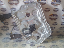 Macara geam dreapta fata Nissan Qashqai 2011