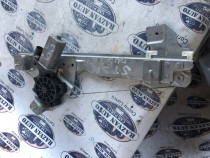 Macara geam stanga spate Dacia Duster 2014