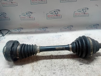 Planetara stanga fata Volkswagen Golf 5 1.9 Motorina 2008