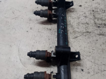 Rampa plus injectoare Skoda Fabia 1.4 2009