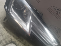 Far dreapta cu xenon Audi A4 B9 2016