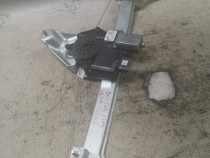 Macara geam dreapta fata Dacia Duster 2019