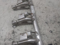 Rampa injectie Ford C-MAX Benzina 2014