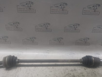 Planetara stanga spate Nissan X-Trail 2015