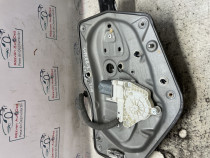 Macara geam stanga spate Skoda Superb 2 2014