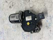 Motor stergator parbriz BMW Seria 1 F20 2012
