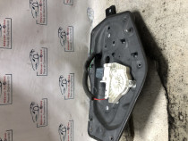 Macara geam stanga spate Skoda Superb 2 2010