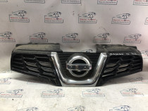 Grila bara fata Nissan Qashqai+2 - Motorina 2012