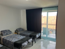 Închiriez camere în regim hotelier