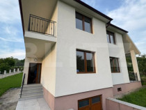 Casa de vanzare, cu 4 camere, 180 mp 1300mp teren Valea Ghin