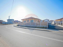 Casă cu 4 camere de vânzare în zona Nicolae Grigorescu