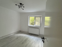 Apartament 2 camere decomandat etajul 1 Triaj