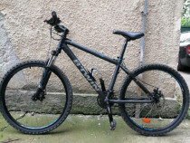 Bicicleta B TWIN Rockrider