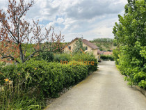 CASA P M | TEREN 2200 MP | STRADA SOFIEI | ZONA DEALURI