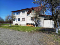 De vânzare – Casă spațioasă cu livadă, situată în C
