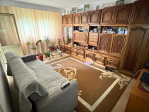 Apartament 3 camere decomandat zona DACIA