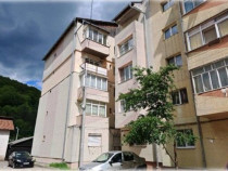 Apartament 4 camere Gura Humorului, cota parte 8/40. ID: ...