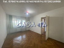 Apartament 3 Camere, Etaj 4, Strada Aleea Teilor - Zona 9 Ma