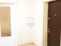 Apartament cu 2 camere de vânzare în zona 1 Mai Insula