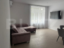 Apartament ultracentral de vanzare &ndash; l&acirc;ngă parc