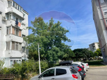 Apartament cu 2 camere de vânzare în zona Craiovita Noua
