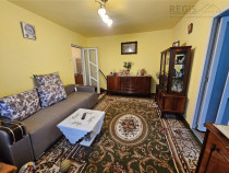 Apartament cu 3 camere, zona Astra