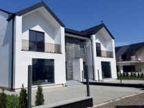 Ansamblu de duplexuri moderne, 160 mp , Radauti