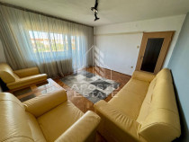 Apartament 3 camere decomandat D&acirc;mbovița