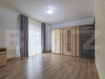 Apartament 2 camere,etaj 3 din 3,zona Eroilor, cu parcare in