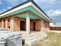 Imobil La Rosu- Zona Cristian