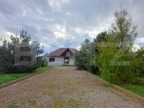 Exclusivitate!!! Doua proprietati, teren 3289 mp, Gligoresti
