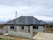 Locuinta individuala in Paun - confort si intimitate aproape