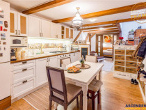 REZERVAT! TUR LIVE! Apartament in vila, compozitie particula