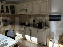 Casă cu 3 camere &icirc;n Hunedoara &ndash; priveliște, piscină ș