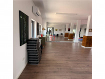 Închiriere spa#539;iu birouri/sala sport/gradinita/comer...