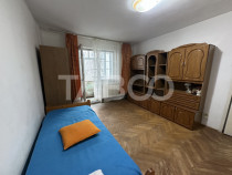 Apartament semidecomandat 2 camere balcon etaj 2 zona Negoiu