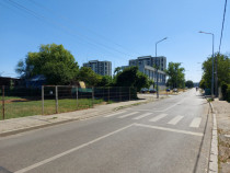 Teren de 700mp cu 24m deschidere situat pe Bd. Laminorului!