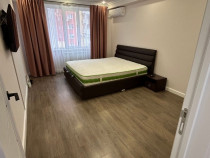 Garsoniera de inchiriat zona Titan