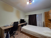 DE VANZARE-APARTAMENT 3 CAMERE-DACIA