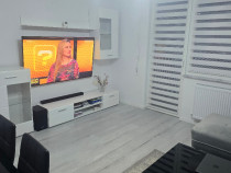 Vand apartament 3 c. dec.,Deva, Imp.Traian, etaj 1, mobilat, PARCARE