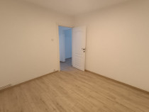 APARTAMENT 2 CAMERE, RENOVAT RECENT, BLOC FARA RISC, MIRCEA