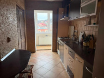 Apartament 3 camere Racadau vedere Tampa,160000 Euro