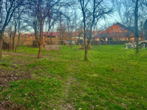 Teren intravilan 1.250 mp, drept, deschidere >20 ml, &ndash; Dra