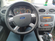 V&acirc;nd Ford Focus 2 An 2007