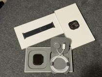 Apple Watch Ultra 2 Black Titanium 49mm Trail Loop in garantie